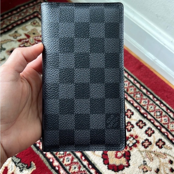 Louis Vuitton Graphite Bifold Wallet - Picture 8 of 9